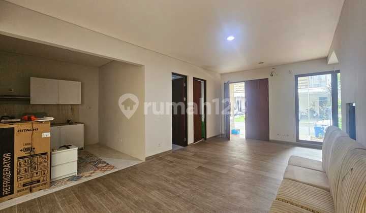 Siap Huni, Rumah, 2 Lantai, PPJB, Dekat Universitas, Bebas Banjir
