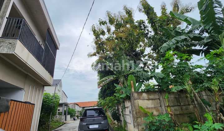 Sold cheap only IDR 6 million per square meter for plots in Acacia cluster, Royal Garden 3