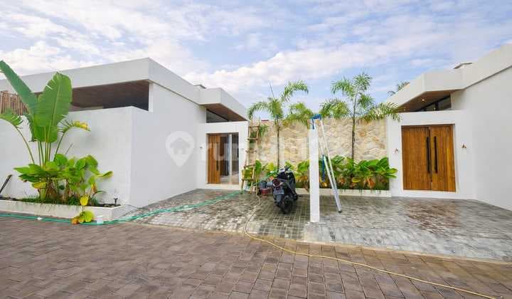 Villa For Leasehold 25 Years Available 4 Units. Can Take 1 Unit