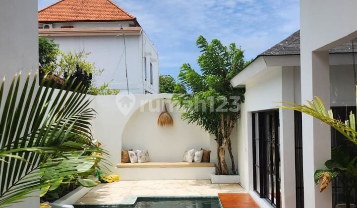 Jual Cepat Brand New Tropical Villa Ungasan Ocean View Furnished