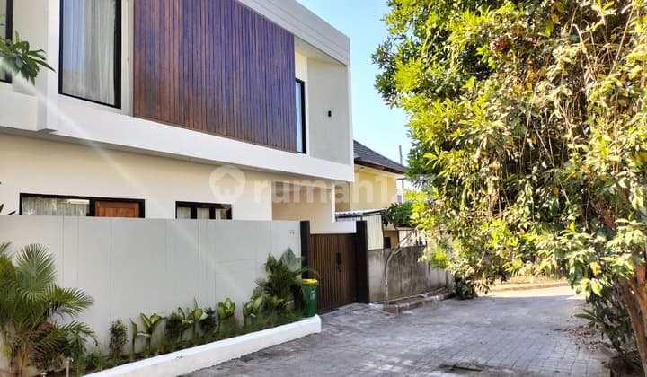 Villa Modern Minimalis Jimbaran, One Gate System