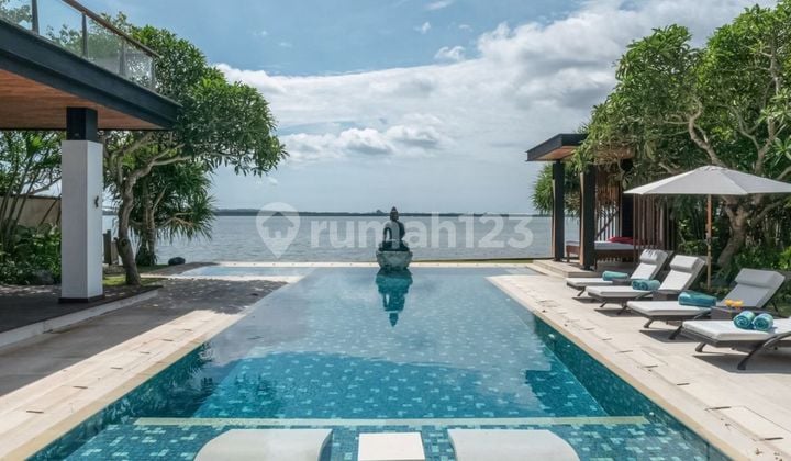 For Sale Beachfront Luxury Villa Nusa Dua, Bali