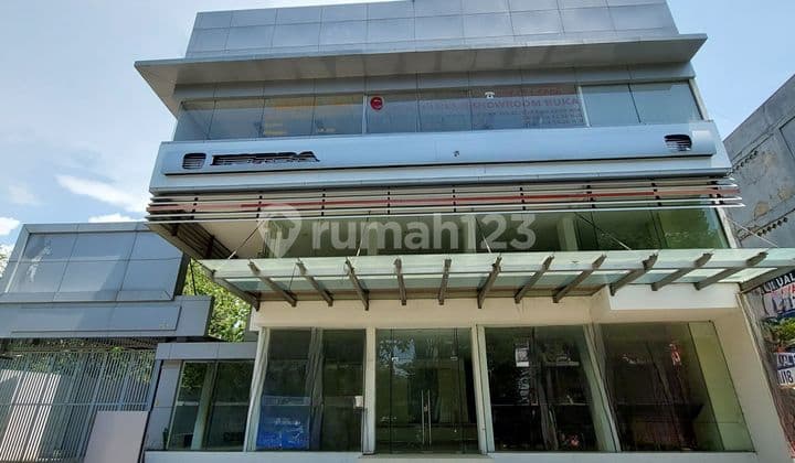 Ex Showroom & Bengkel Di Sunter, Jakarta Utara