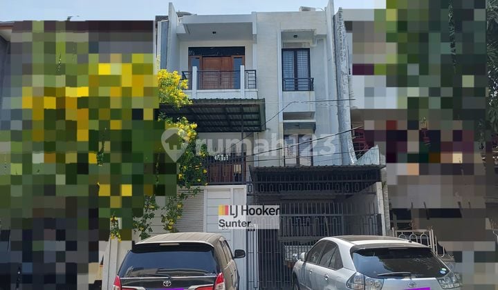 Sts Row 3 Mobil 4 K. Tidur, Sunter, Jakarta Utara