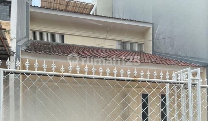 Rumah Standart Danau Indah Lebar 7 Harga Terjangkau, Sunter, Jakarta Utara