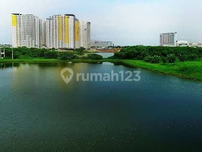 Apartemen Summarecon Bekasi - Springlake Semi Furnished Bagus