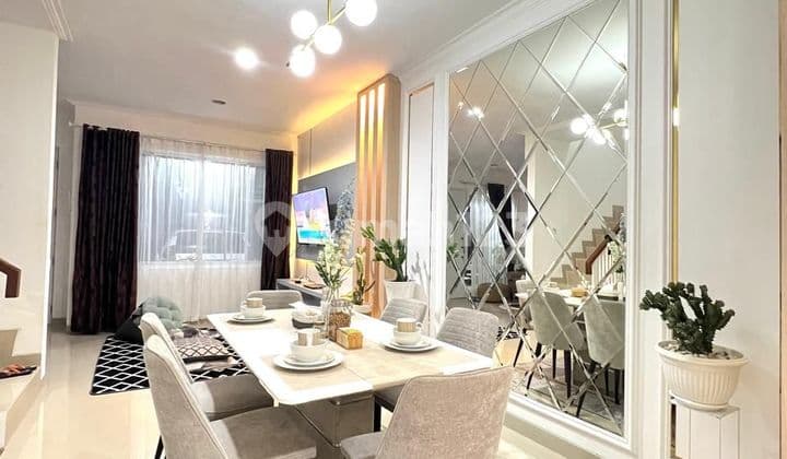 Rumah 2 Lantai di Grand Galaxy Bekasi SHM Bagus