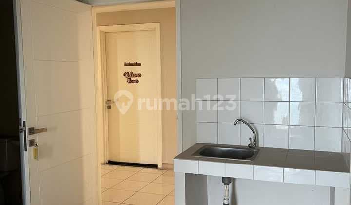 Apartemen Springlake Summarecon Tower Azolla 2 Kamar Tidur Bagus