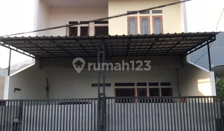 For Sale Spacious House Near Summarecon Mall in Harapan Baru Bekasi