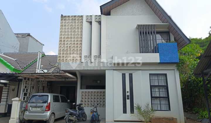 Rumah 2 Lantai Nyaman Full Furnished Di Taman Nirwana Bekasi