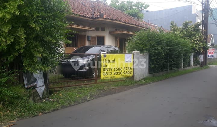 Rumah Heritage Cocok Untuk Usaha di Pabaton Bogor Tengah