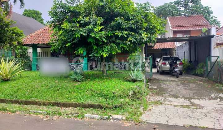 Dijual Rumah di Jl Tampomas Babakan Bogor Tengah