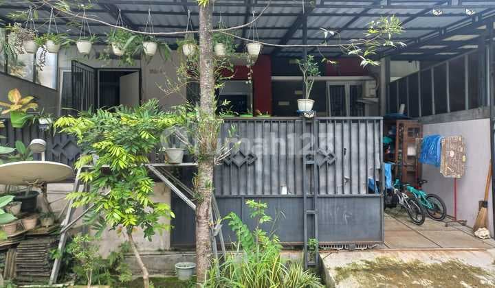 Dijual Rumah Tinggal di Pesona Taman Dhika Pamoyanan