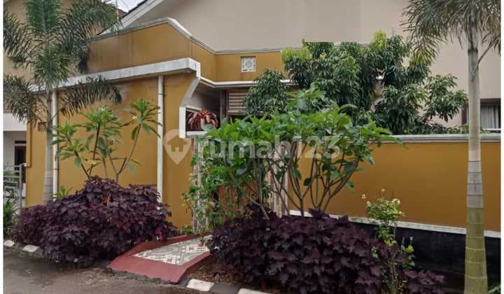 Rumah di Pesona Batavia Jampang Kemang Kab Bogor