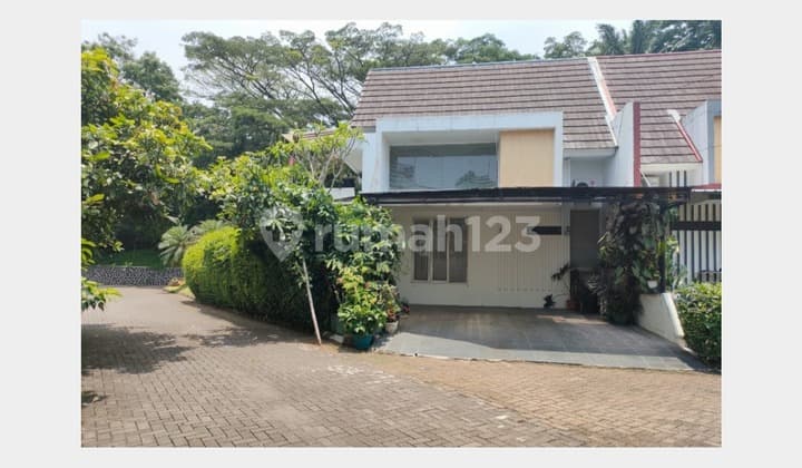 For Sale Comfortable, Cool Residential House in Rancamaya Golf Estate, Balcony Grande Cluster