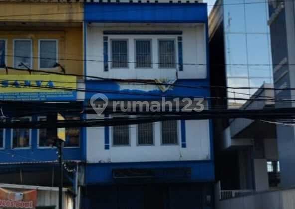 Dijual Ruko 4 Lantai, Satu Lantai Basement, Lantai 1,2 Dan