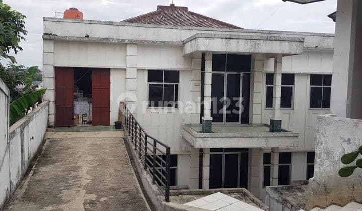 Tanah Dan Bangunan Cibinong, Bogor Strategis Cocok Untuk Kantor