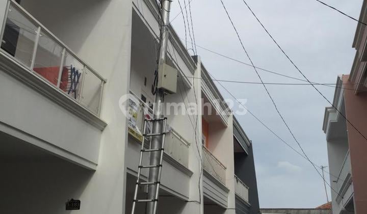 Rumah 2 Lantai Minimalis Siap Huni Area Masnaga Jakamulya, Bekasi