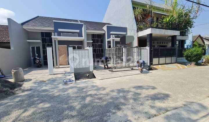 Rumah Baru Siap Huni 10 Menit Ke Summarecon Harapan Baru, Bekasi