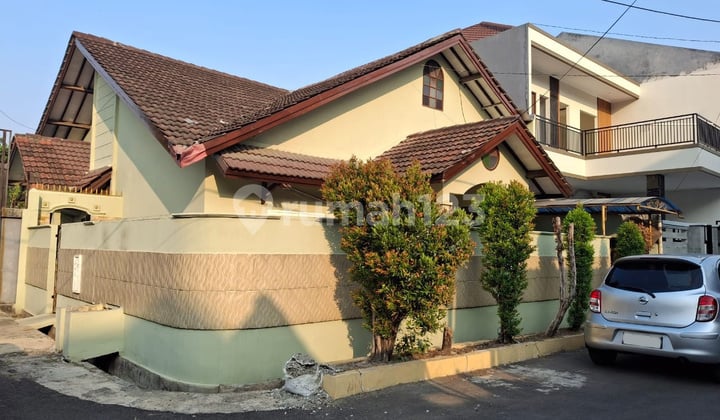 Rumah Hook Minimalis Siap Huni di Perumahan Grand Galaxy, Bekasi