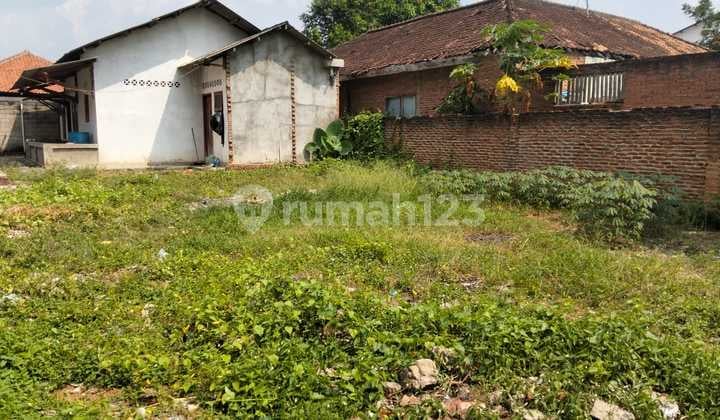 Tanah 1.143 m² Bonus Kontrakan 5 Pintu di Metro Timur, Metro