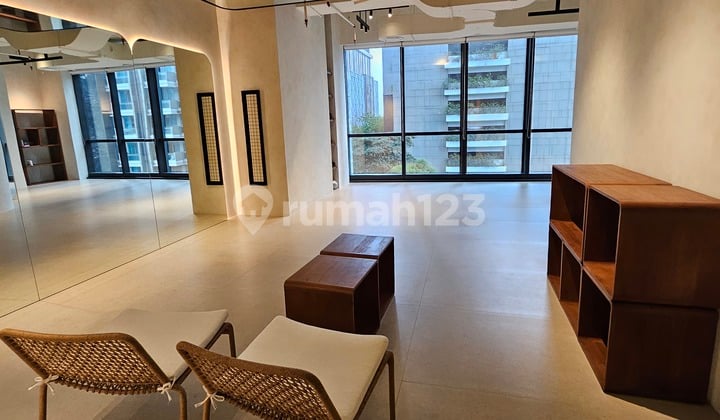 Disewa Office Treasury Size 133Sqm At District8 Scbd.
