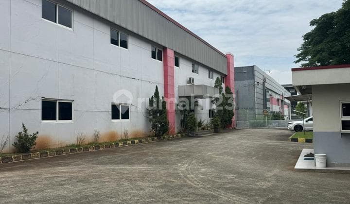 Dijual Gudang Ex Pabrik Delta Silicon Lippo Cikarang
