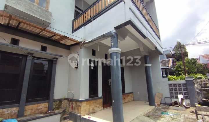 Rumah 2 Lantai Dekat Kampus Polban Harga di Bawah Pasaran di Bandung