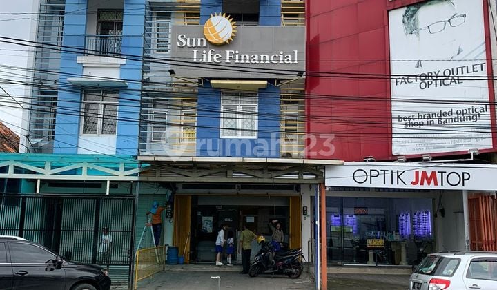 Dijual /Disewa Rumah Kantor Lokasi Strategis di Kodya Bandung