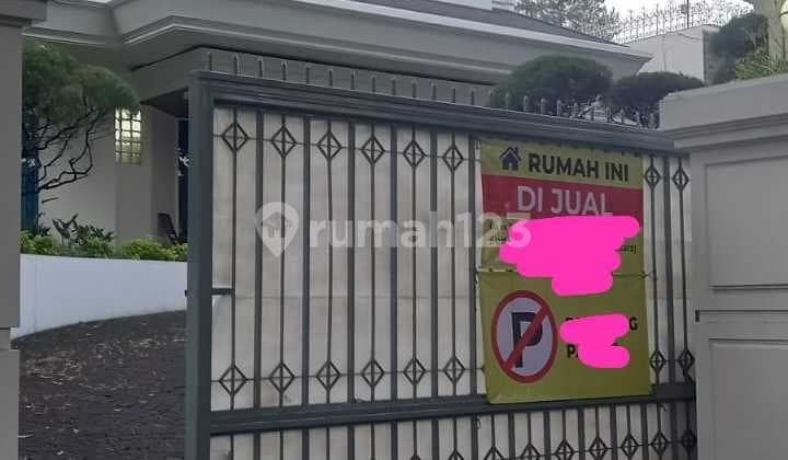 Luxury House in Setiabudi Near Eldorado North Bandung