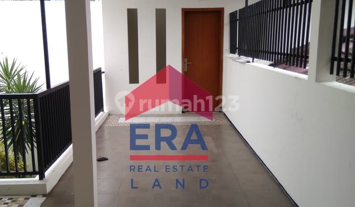 Rumah Bagus di Jalan Simpang Tambora , Malang