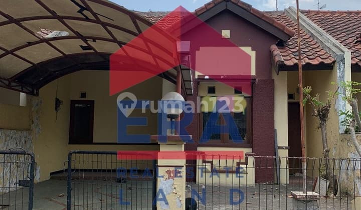 Rumah Bagus SHM di Perumahan Pondok Blimbing Indah , Malang