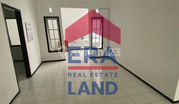 Rumah 2 Lantai SHM di Perumahan Pesona Mutiara Tidar , Malang