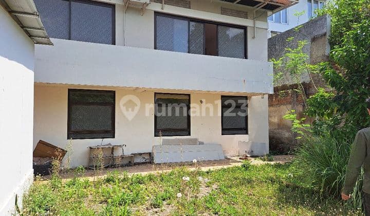 Dijual Hitung Tanah Rumah Msh Layak Huni Di Kota Baru Parahyangan