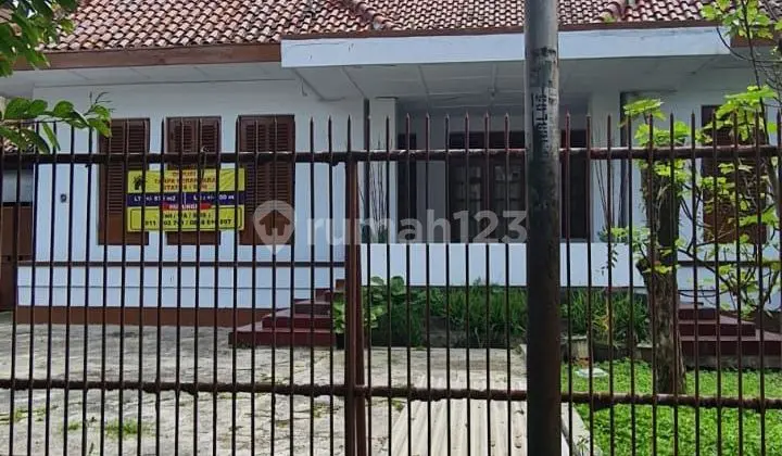 DIJUAL COCOK UTK USAHA RUMAH BESAR TANAH LUAS DI DAGO BANDUNG