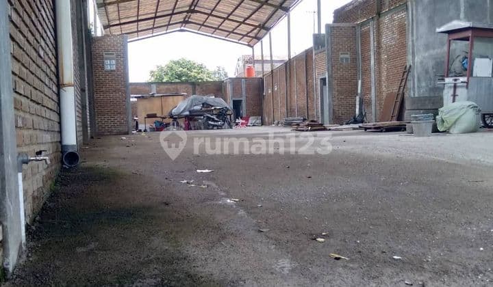 DIJUAL HITUNG TANAH BONUS GUDANG STRATEGIS MAINROAD BOJONGSOANG
