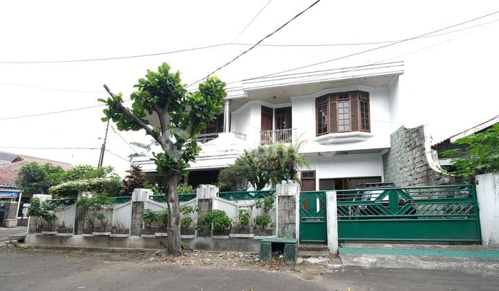 DIJUAL FULLFURNISH RUMAH MEWAH & KOKOH ASRI KOMPLEK DI SURYALAYA