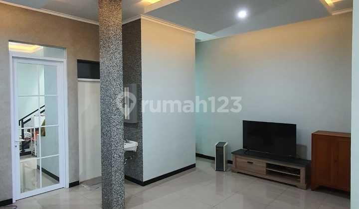 For Sale Beautiful House In Taman Kopo Indah V Semi-Furnished