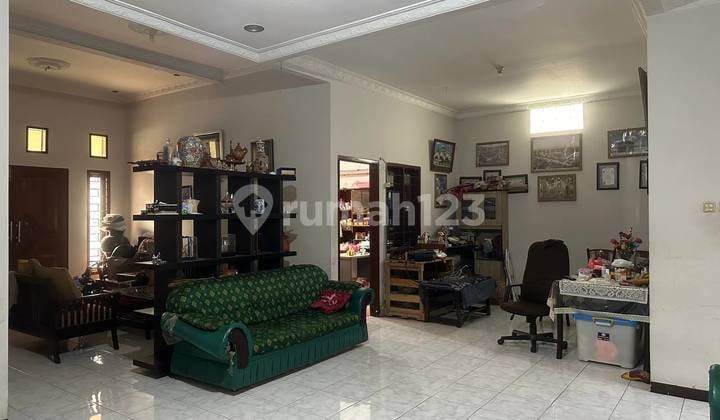 Rumah Bagus siap huni strategis pusat kota SHM di Jln Sarimadu
