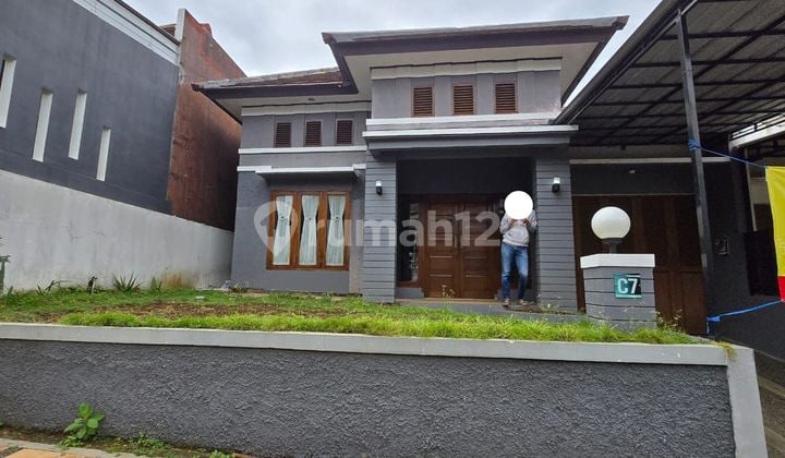 Dijual Rumah Besar Bagus Dlm Komplek Di Kota Sukabumi