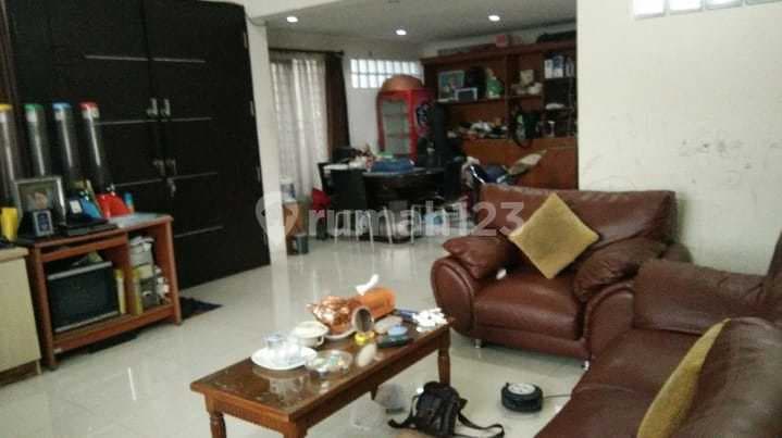 Rumah Bagus siap huni Unfurnished SHM Jalan Raya Awiligar