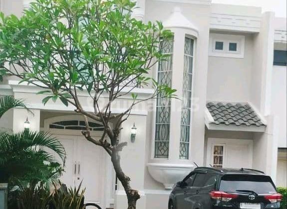 Rumah Dalam Kompleks Dekat Pintu Tol Cibubur