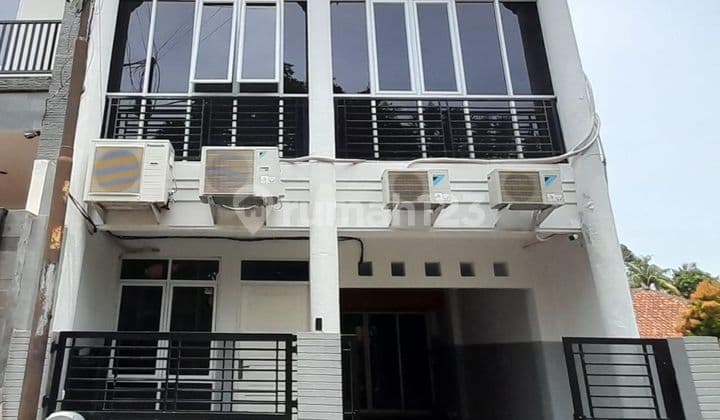 Rumah Kantor 2 Lantai Jagakarsa