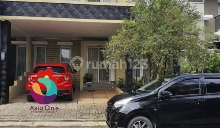 Rumah Bagus,paling Strtaegis,dekat Mall,tolsekolahan Di Raffles Cbbr