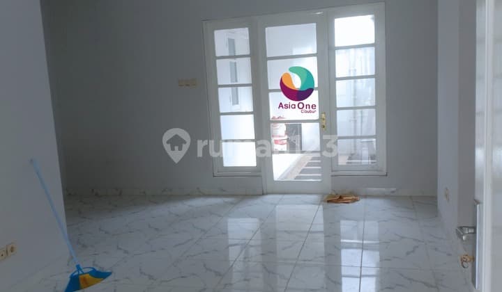 Dijual Murah Rumah Strategis,siap Huni Dikota Wisata Cibubur