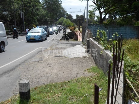 Tanah HOOK JALAN UTAMA PATIH JELANTIK dekat DEWI SRI SUNSET ROAD