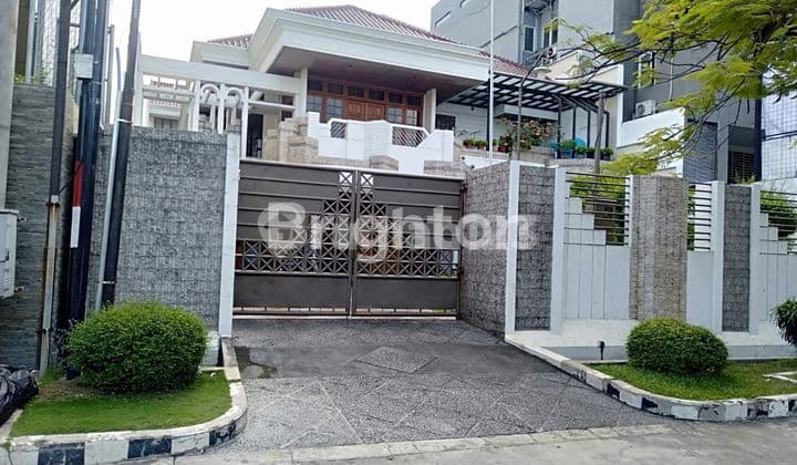 rumah tengah kota surabaya
