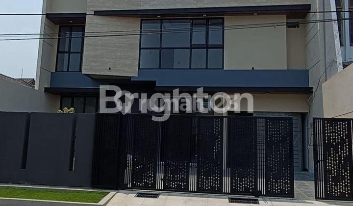 Kompleks Elite Tengah Kota