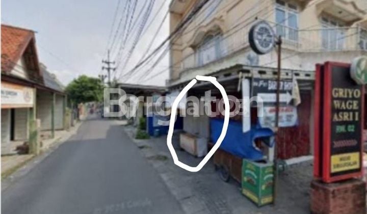 Single-story booth in Wage Asri. Single-story booth in Wage Asri.