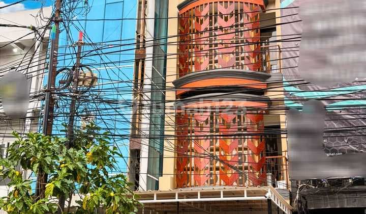 Brand New Boarding House High Income in Tanjung Duren Eminence Super Strategic